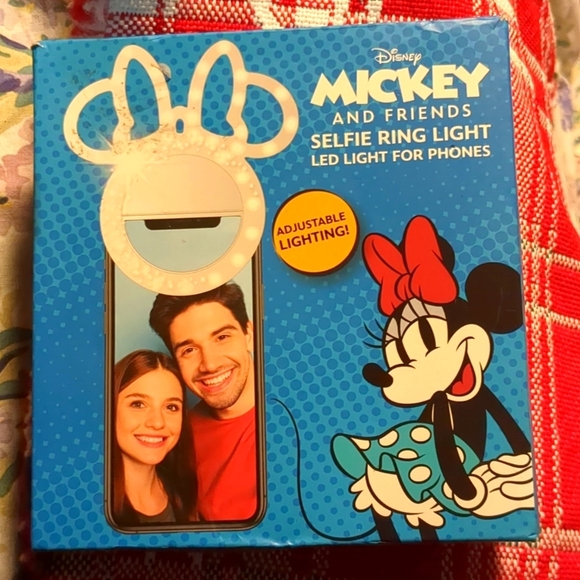 Disney Mickey and Minnie Mouse selfie ring light(LAST CHANCE) - Picture 1 of 3